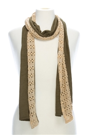 0235 Scarf with Lurex Trim