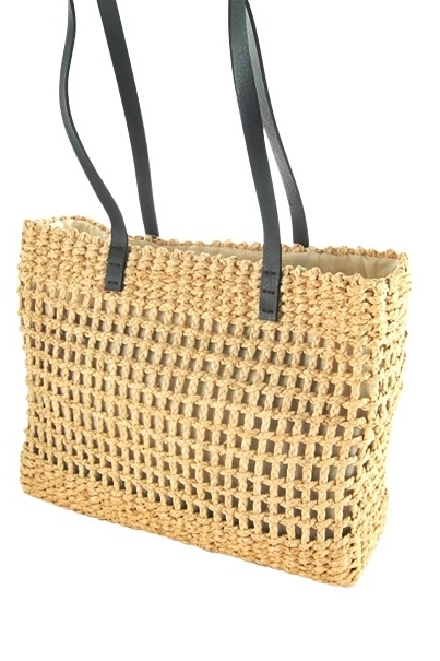 Square wicker outlet purse